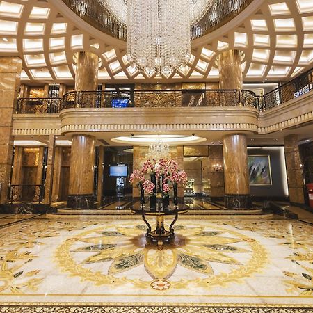 Chateau Star River Pudong Shanghai Exterior photo